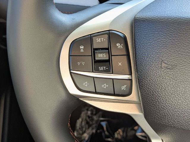 Certified 2025 Ford Explorer Active RWD image 28
