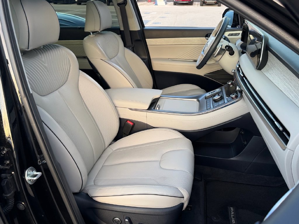 Used 2024 Hyundai Palisade Calligraphy FWD image 19