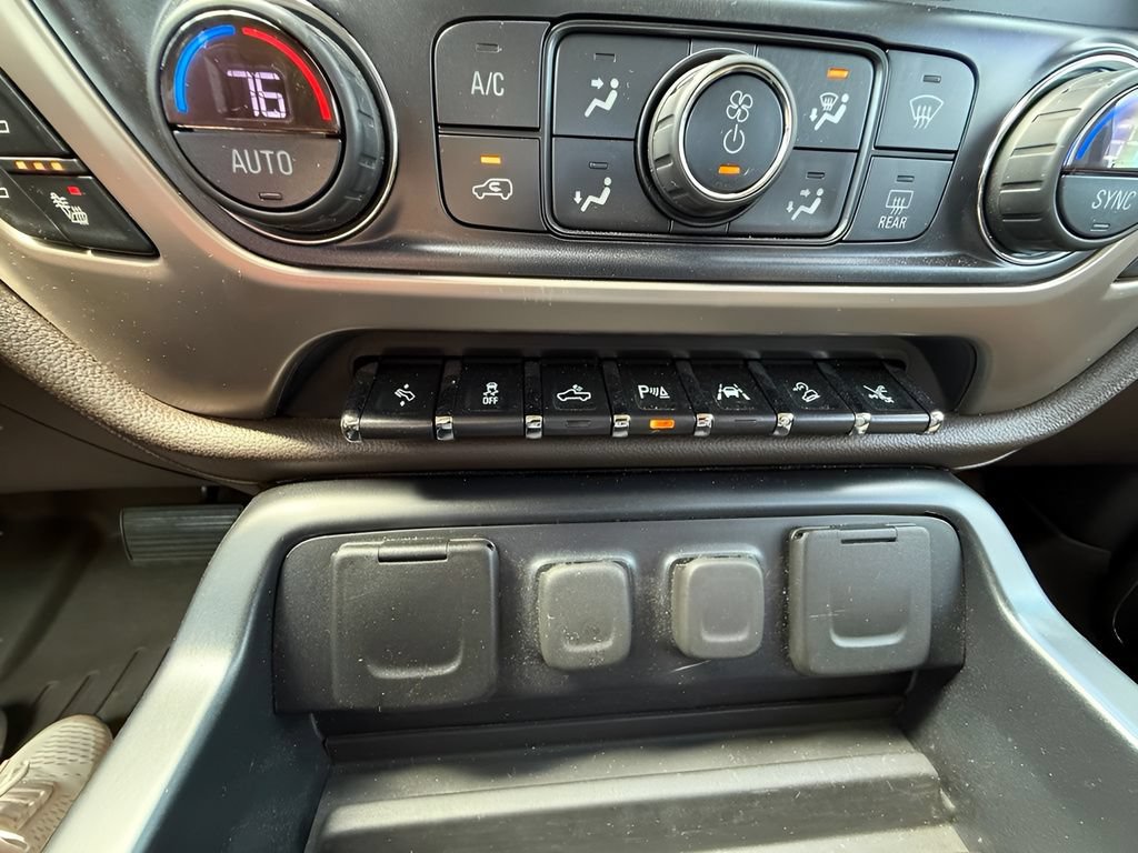 Used 2018 GMC Sierra 1500 Denali w/ Denali Ultimate Package AWD/4WD image 24