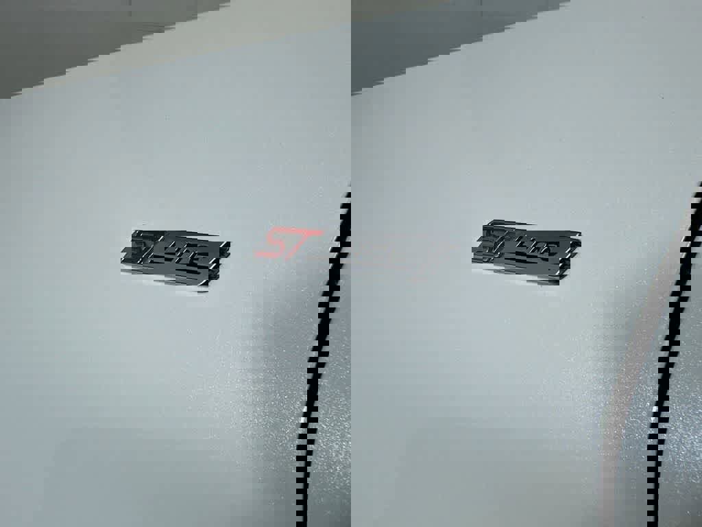 Certified 2022 Ford Explorer ST-Line image 10