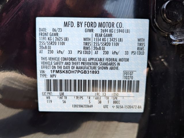 Certified 2023 Ford Explorer XLT w/ Equipment Group 202A AWD/4WD image 24