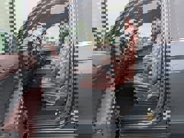 Certified 2024 Ford Expedition Limited image 12