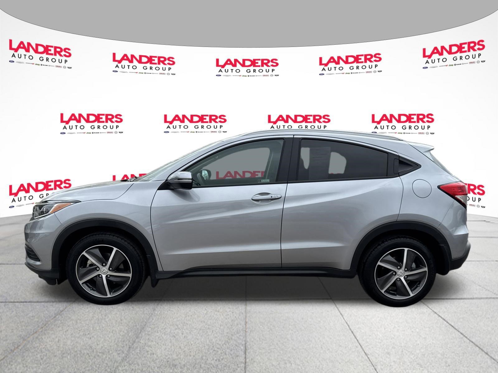 Used 2022 Honda HR-V EX image 2