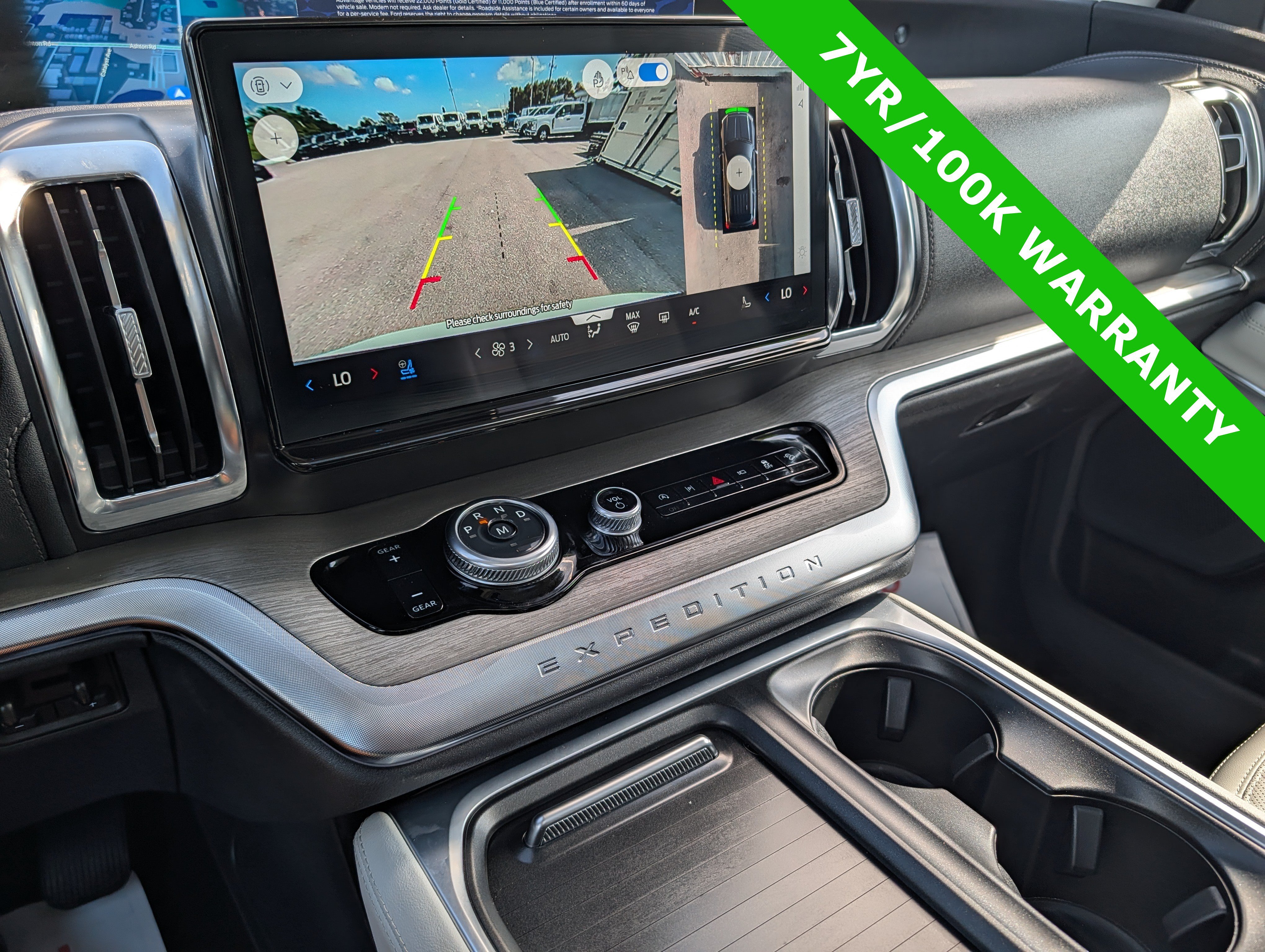 Certified 2025 Ford Expedition Platinum AWD/4WD image 36