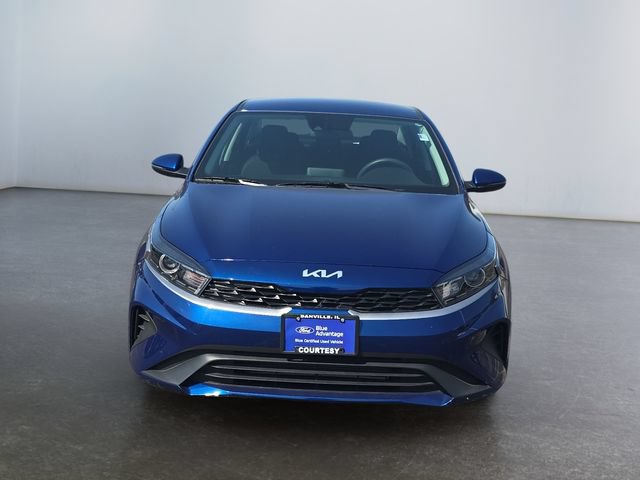 Used 2024 Kia Forte LXS w/ LXS Technology Package FWD image 8