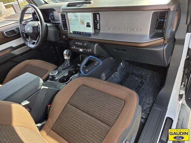 Certified 2023 Ford Bronco Outer Banks AWD/4WD image 17