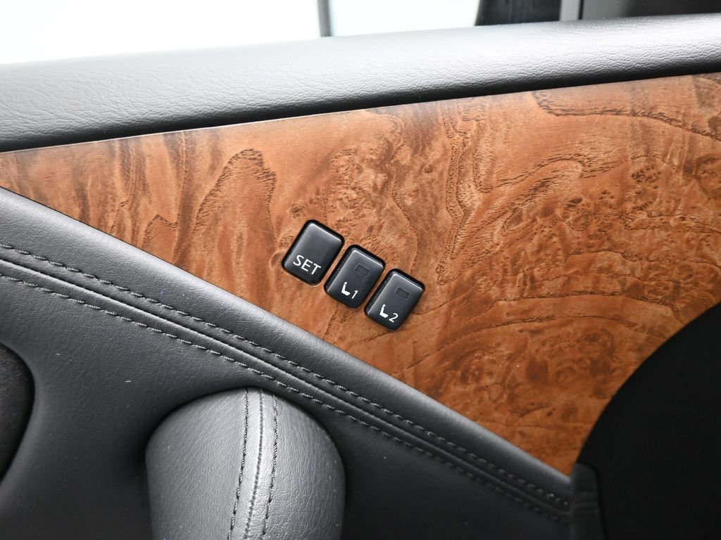 Used 2024 Nissan Armada SL image 39