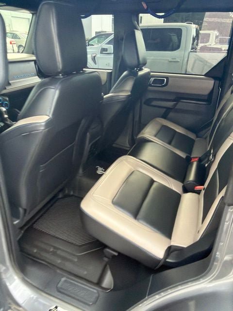 Certified 2024 Ford Bronco Wildtrak AWD/4WD image 15