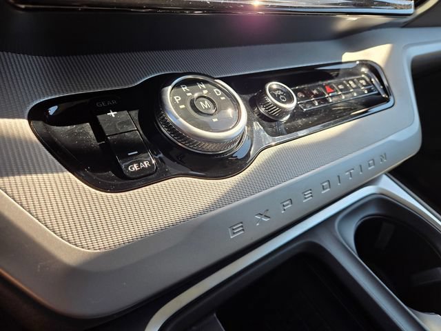 Certified 2025 Ford Expedition Active RWD image 23