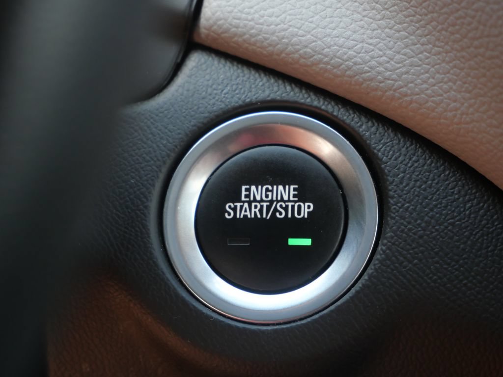 Used 2023 Chevrolet Equinox LT FWD image 28