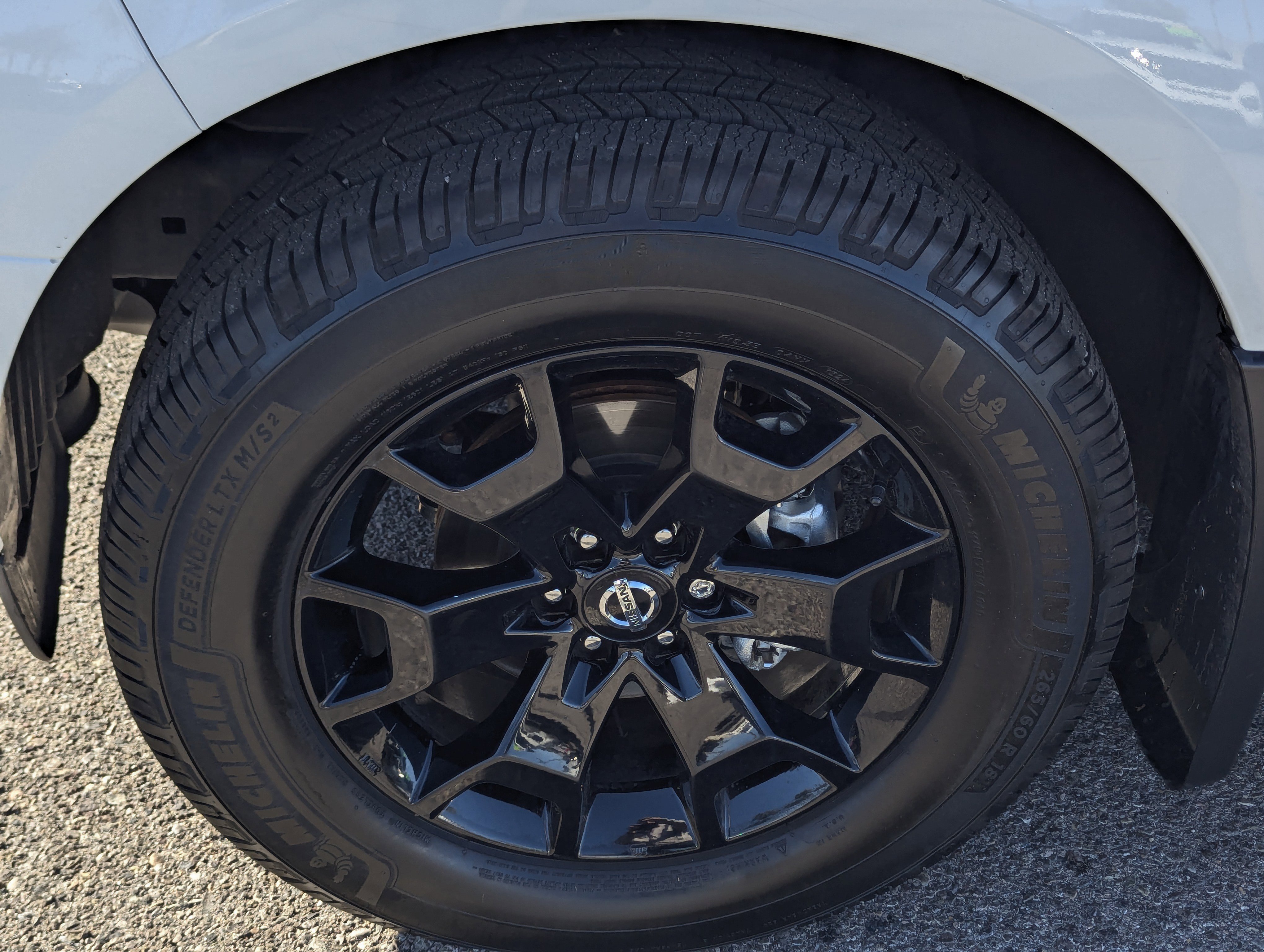 Used 2020 Nissan Frontier SV w/ Midnight Edition Floor Mats image 7