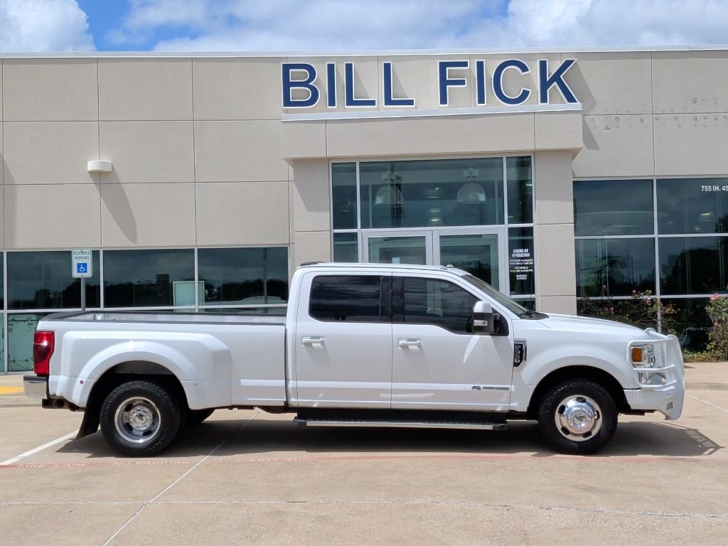 Certified 2022 Ford F350 Lariat w/ Lariat Value Package RWD image 2