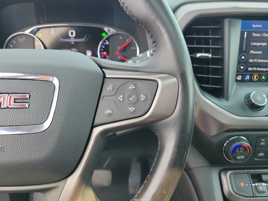 Used 2022 GMC Acadia AT4 w/ Technology Package AWD/4WD image 27