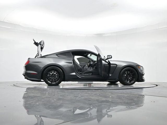Certified 2019 Ford Mustang Shelby GT350 w/ Technology Package image 50