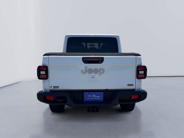 Used 2020 Jeep Gladiator Overland AWD/4WD image 4