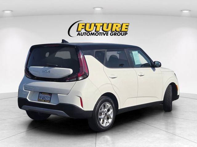Used 2023 Kia Soul S image 5