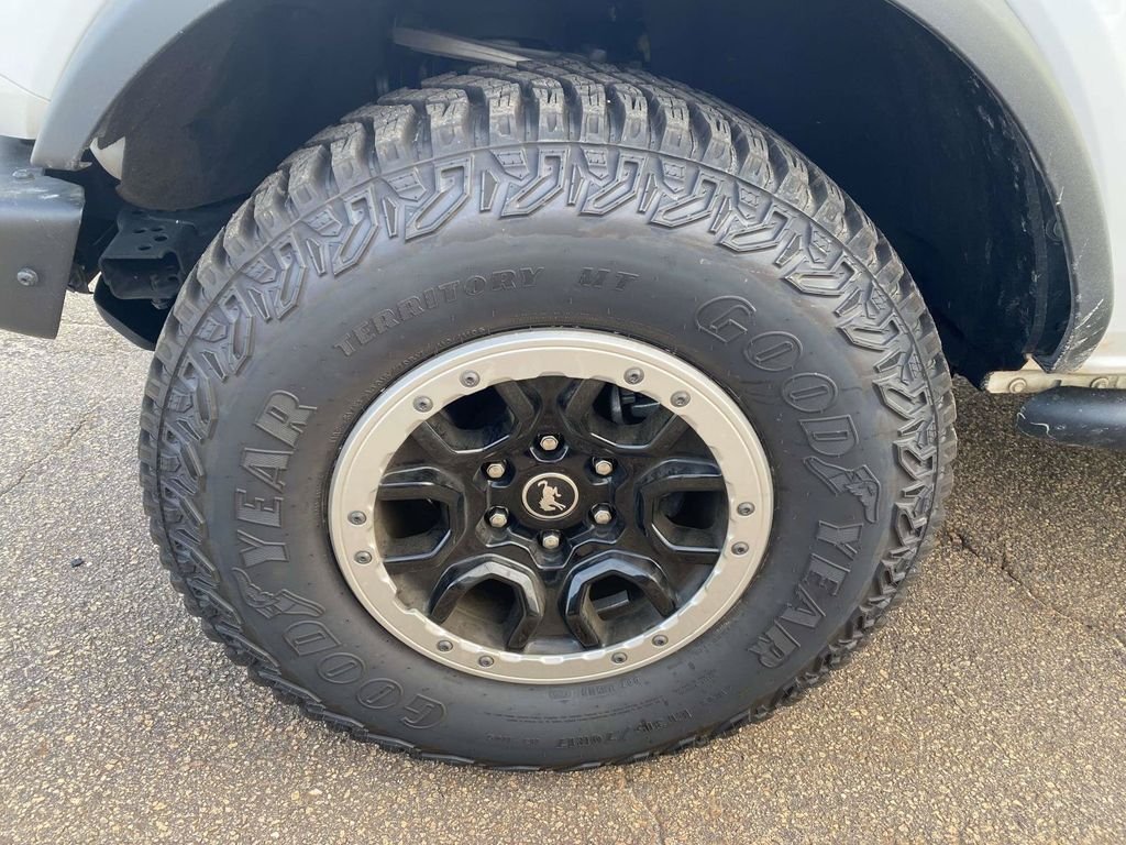 Certified 2021 Ford Bronco 4-Door w/ Sasquatch Package AWD/4WD image 4