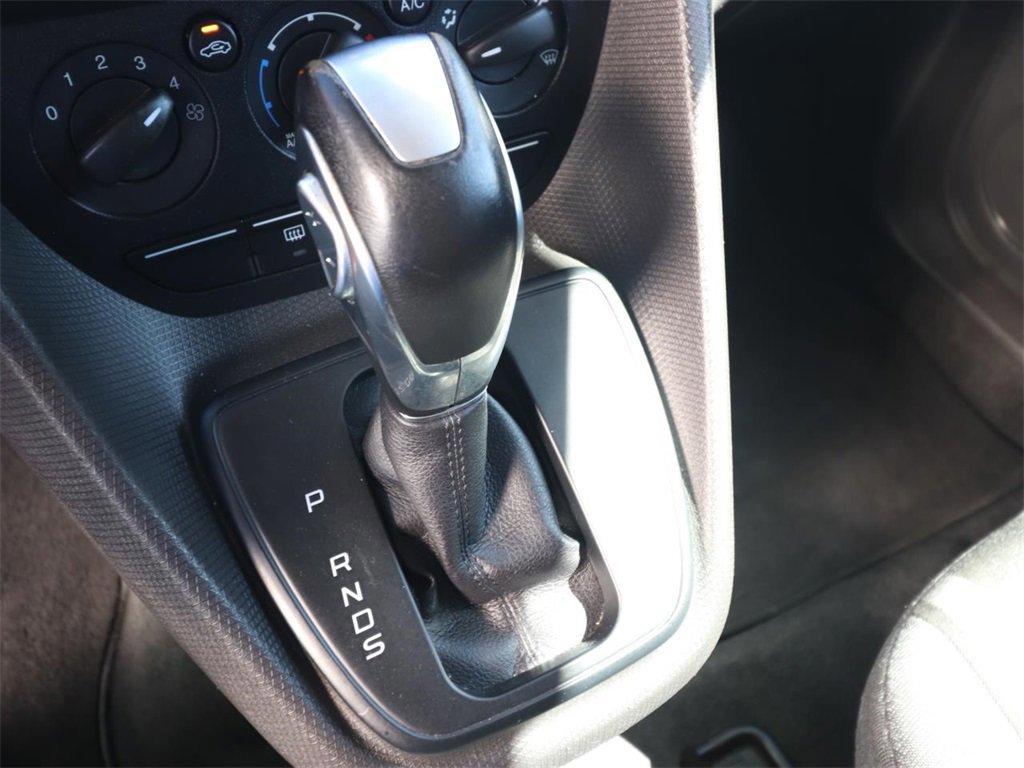 Certified 2018 Ford Transit Connect XLT image 19