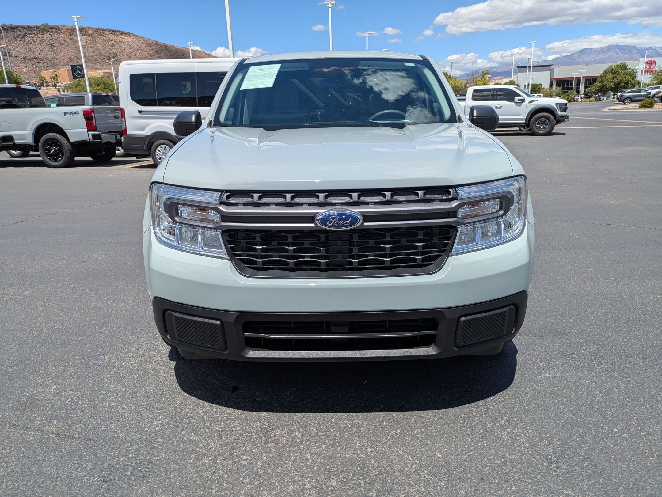 Certified 2023 Ford Maverick XLT FWD image 11
