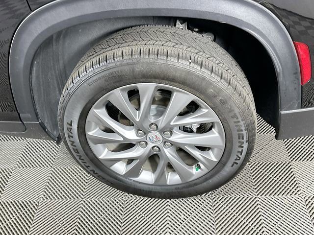 Used 2025 Buick Enclave Preferred FWD image 35