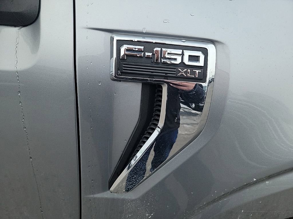 Certified 2021 Ford F150 XLT w/ Equipment Group 302A High image 18