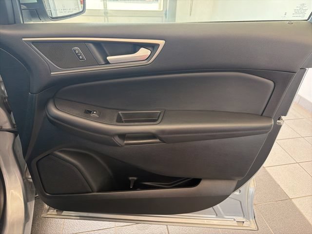 Certified 2022 Ford Edge SEL w/ Convenience Package AWD/4WD image 13