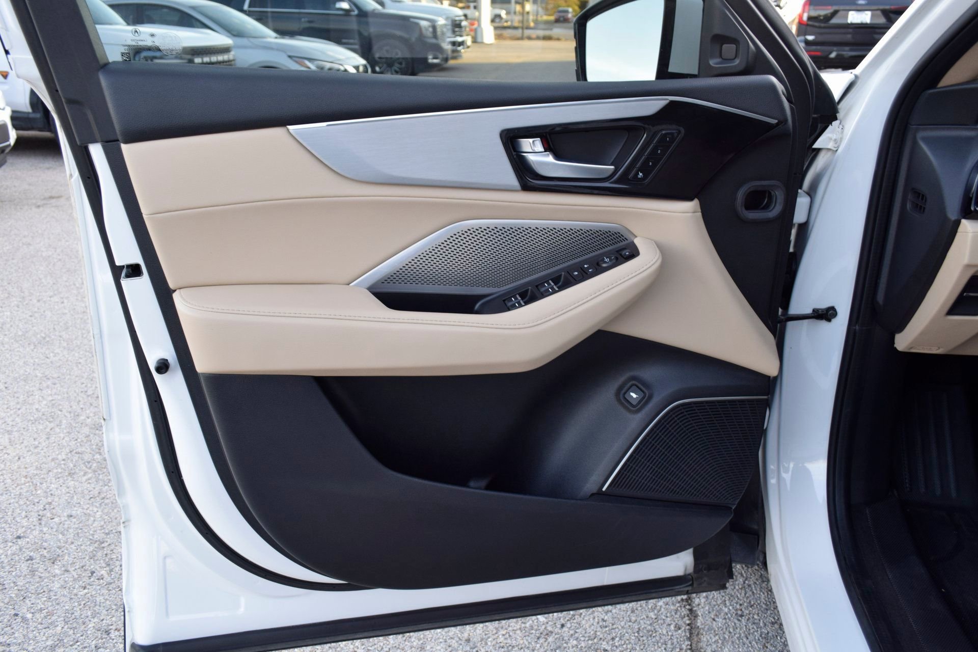 Used 2022 Acura MDX FWD image 20