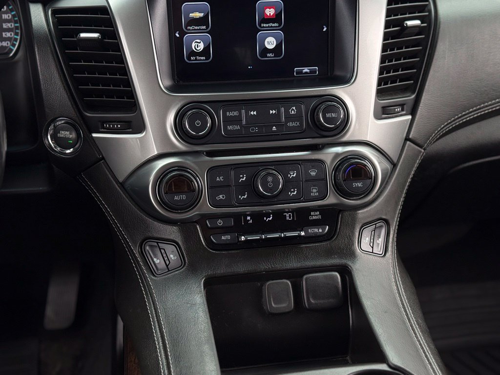 Used 2019 Chevrolet Tahoe LT w/ Luxury Package AWD/4WD image 19