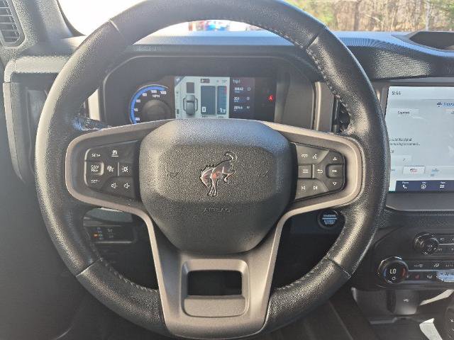 Certified 2023 Ford Bronco Outer Banks w/ Sasquatch Package AWD/4WD image 16