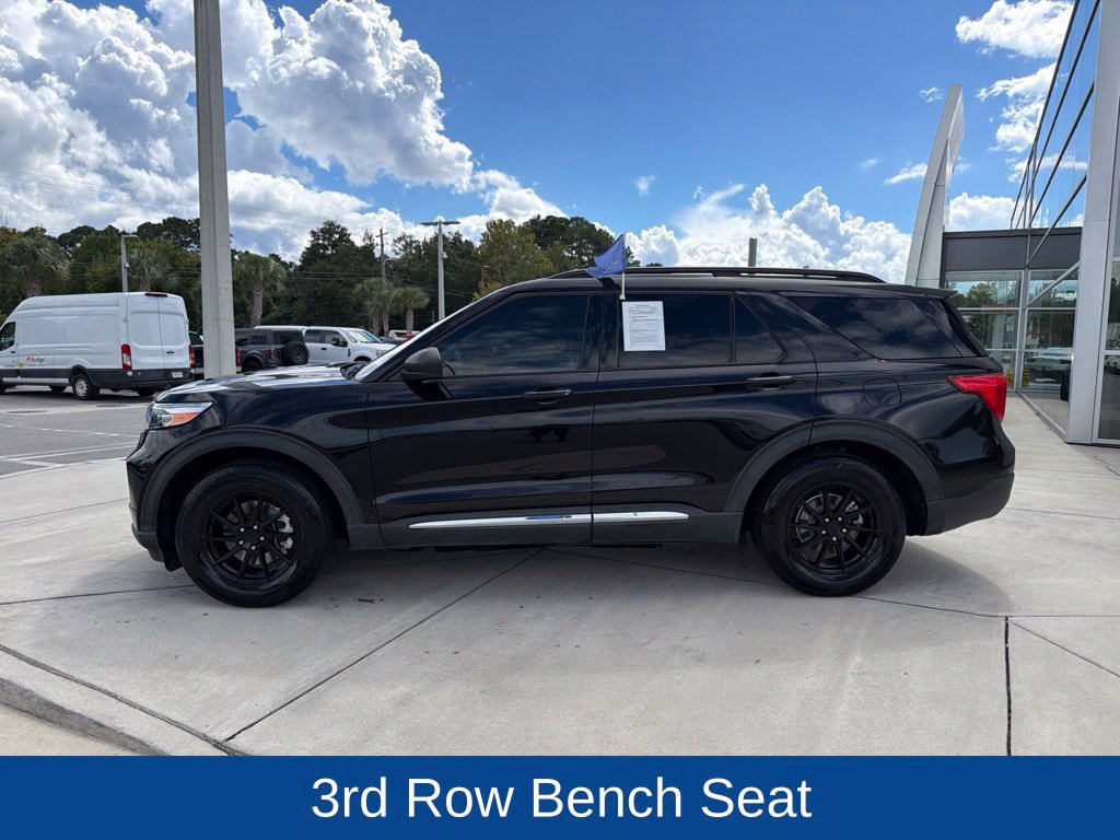 Certified 2023 Ford Explorer XLT w/ Equipment Group 202A RWD image 4