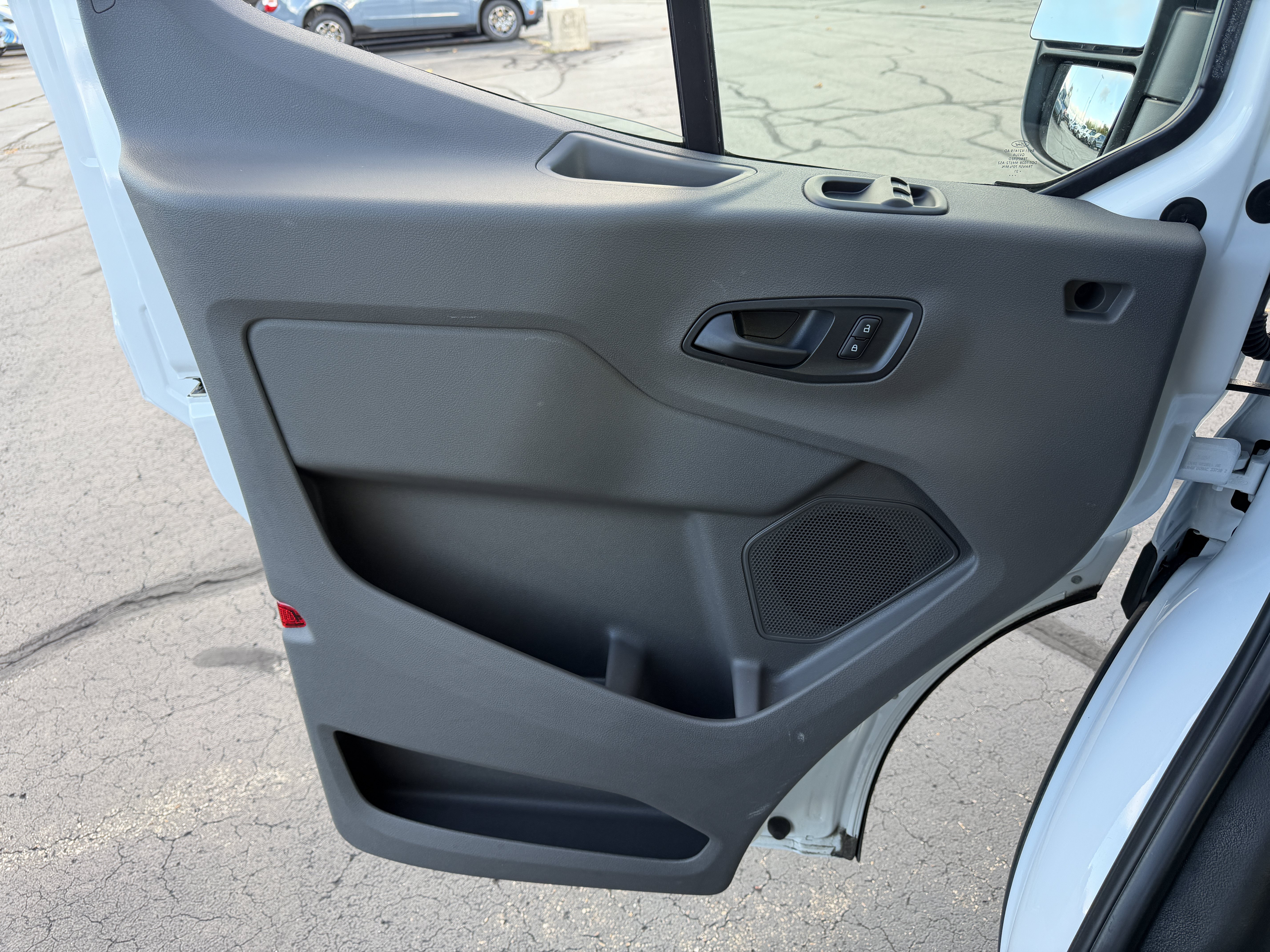 Certified 2021 Ford Transit 250 Medium Roof AWD image 15