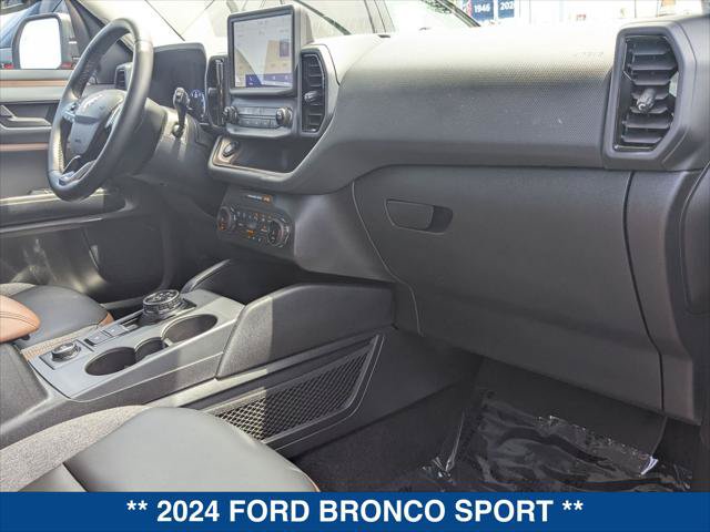 Certified 2024 Ford Bronco Sport Outer Banks w/ Tech Package AWD/4WD image 22