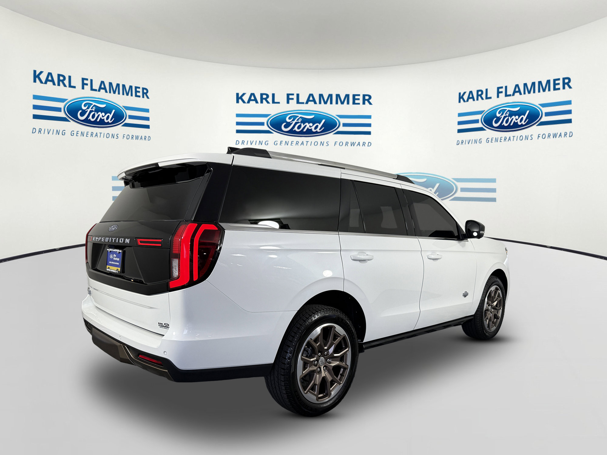 Certified 2025 Ford Expedition King Ranch AWD/4WD image 3