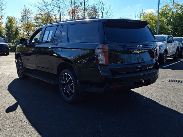 Used 2023 Chevrolet Suburban RST w/ Luxury Package AWD/4WD image 10
