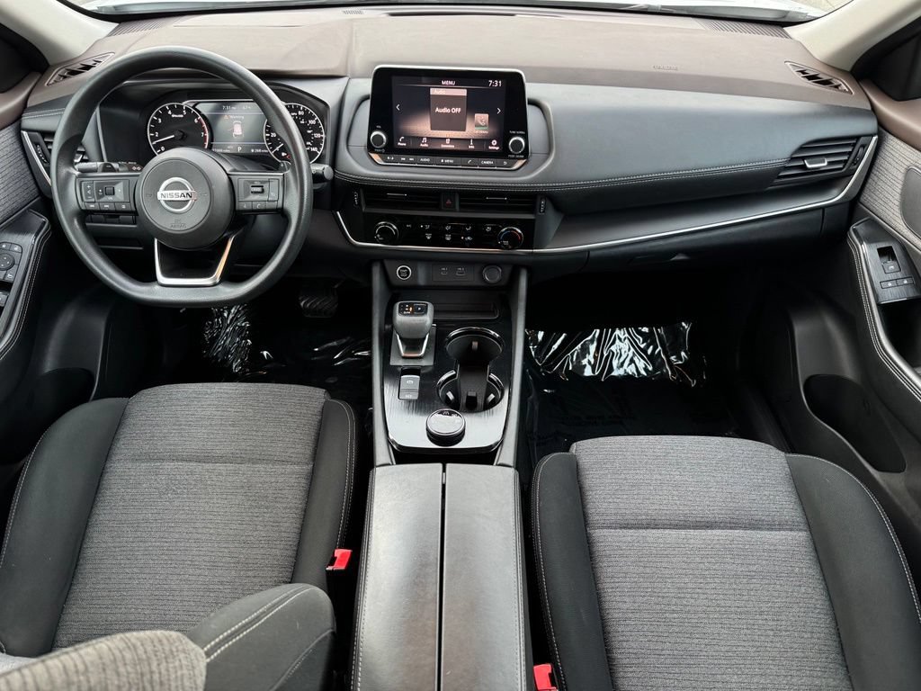 Used 2021 Nissan Rogue S AWD/4WD image 12