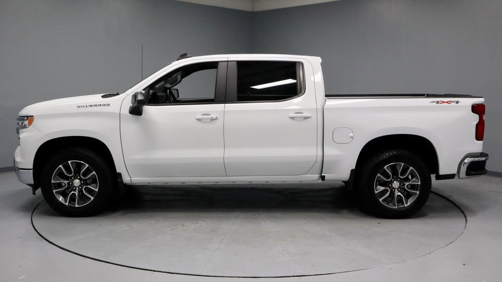 Used 2023 Chevrolet Silverado 1500 LT AWD/4WD image 8
