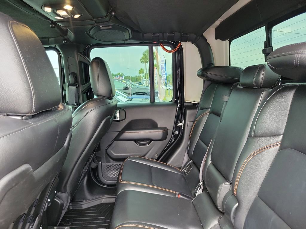 Used 2021 Jeep Gladiator Mojave w/ LED Lighting Group AWD/4WD image 8