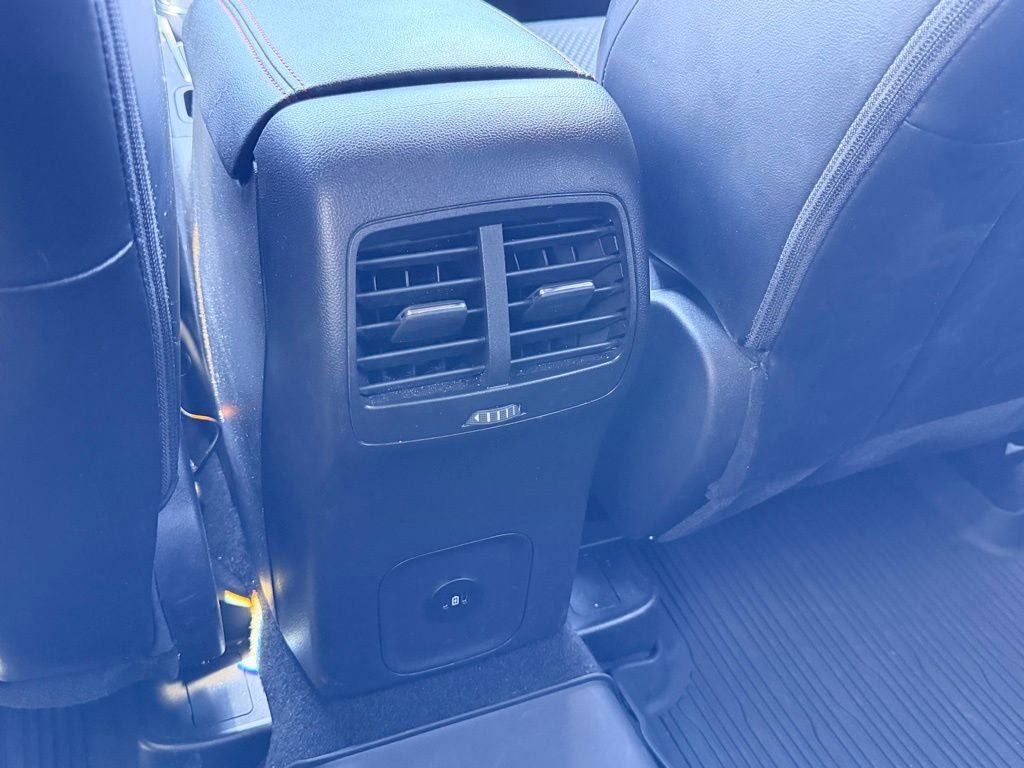 Certified 2024 Ford Escape ST-Line w/ Tech Pack #1 AWD/4WD image 16