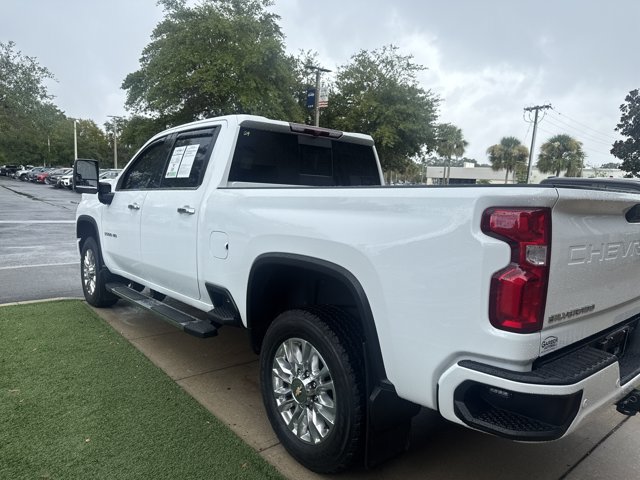 Used 2022 Chevrolet Silverado 3500 High Country w/ Safety Package II AWD/4WD image 10