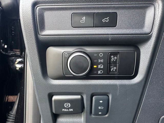 Certified 2024 Ford Expedition XLT RWD image 26