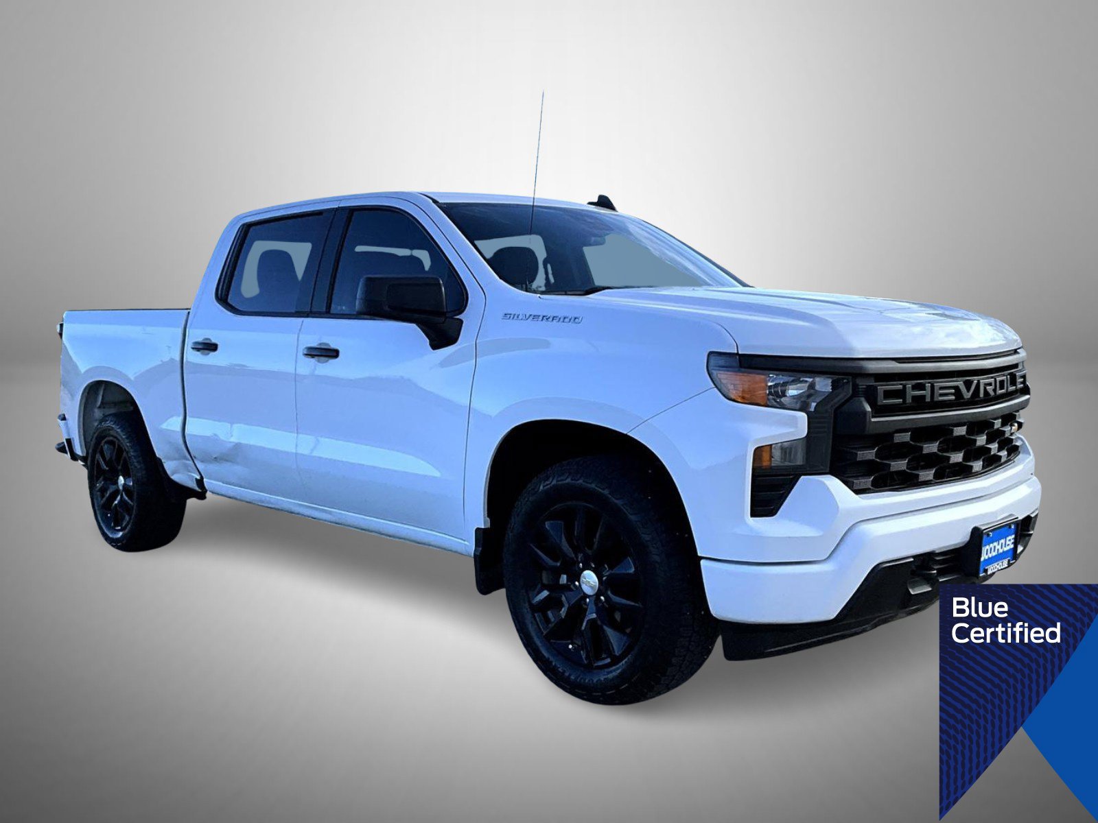Used 2023 Chevrolet Silverado 1500 Custom RWD image 3