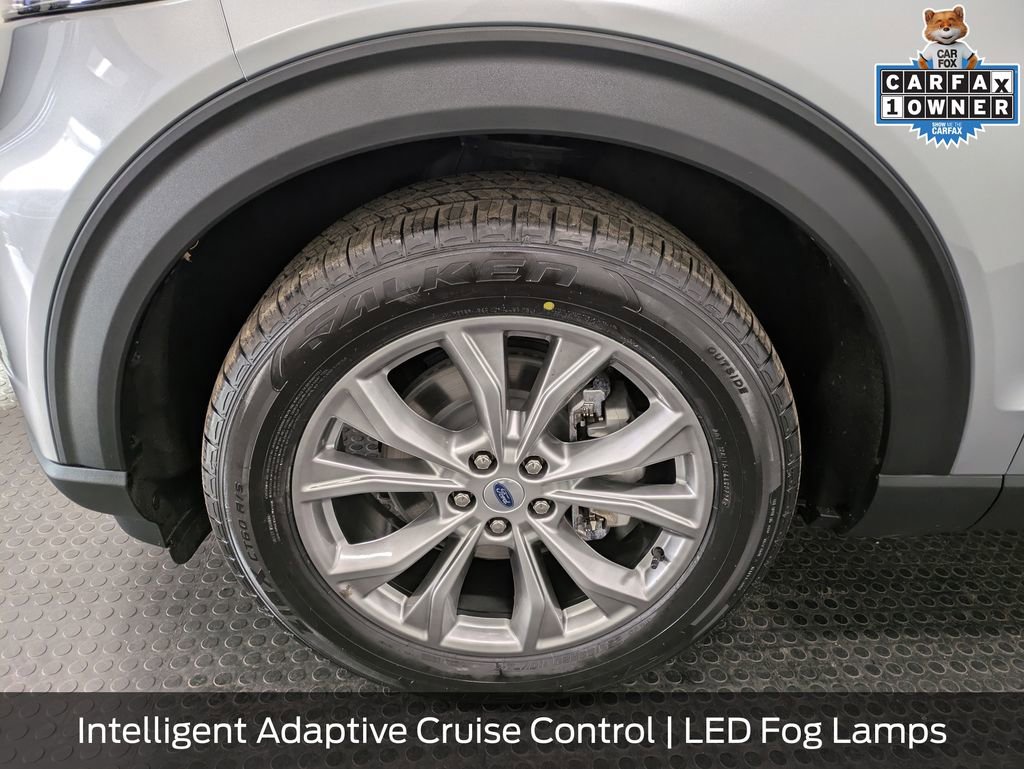 Certified 2022 Ford Explorer XLT w/ Equipment Group 202A image 9
