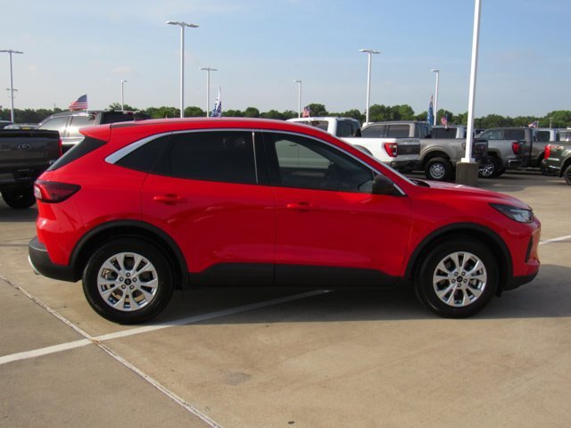 Certified 2024 Ford Escape Active FWD image 10