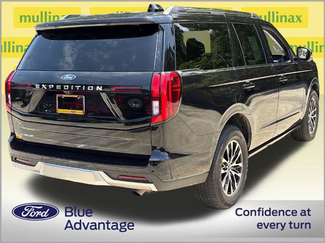 Certified 2025 Ford Expedition Platinum AWD/4WD image 4