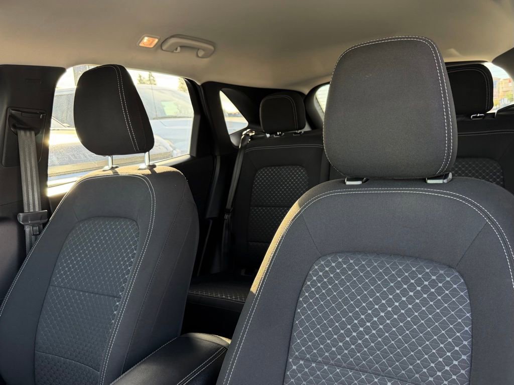 Certified 2023 Ford Escape Active image 17