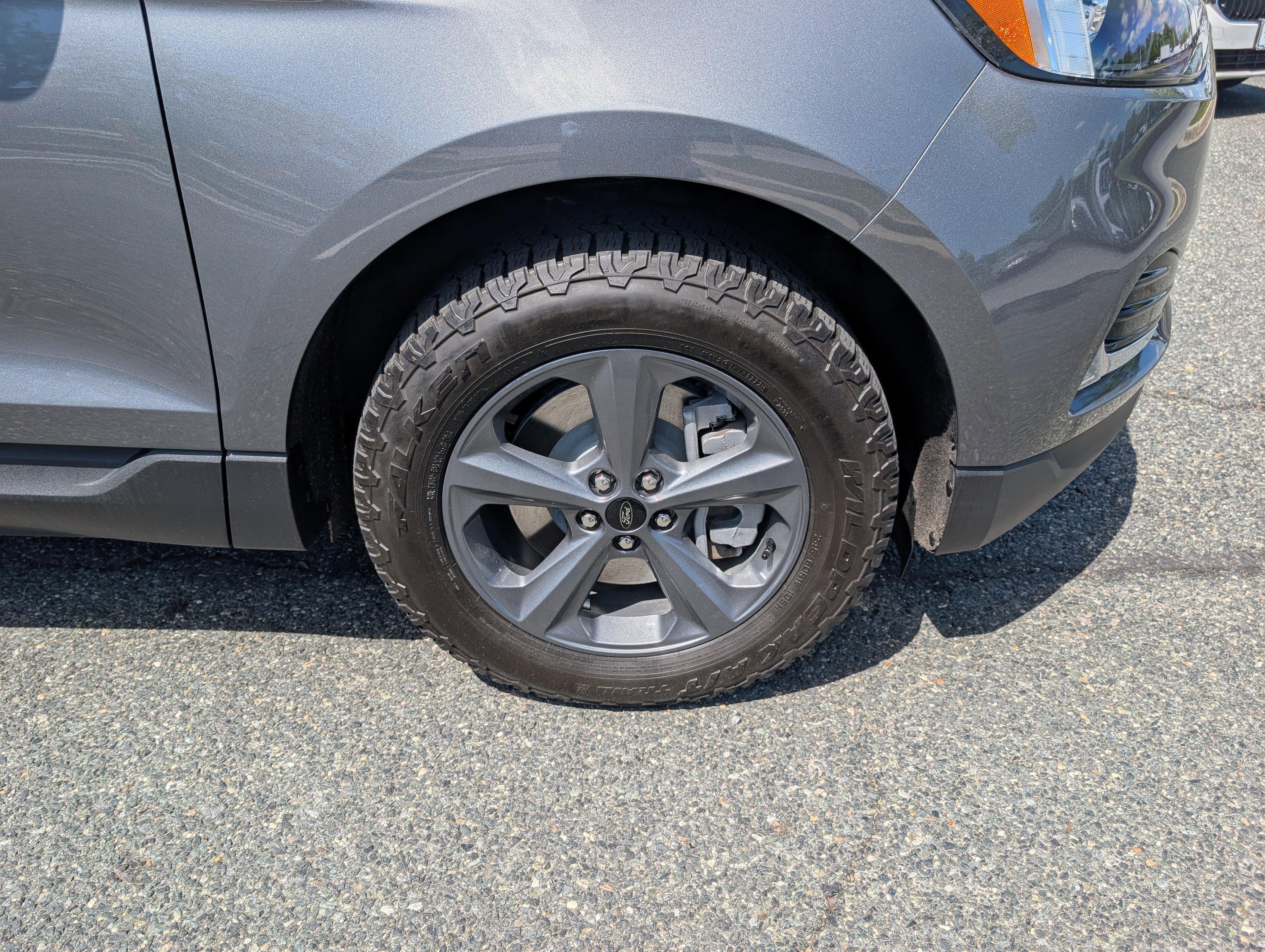 Certified 2024 Ford Edge SEL w/ Sport Appearance Package AWD/4WD image 9