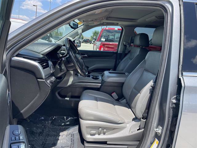 Used 2020 Chevrolet Suburban LT AWD/4WD image 17