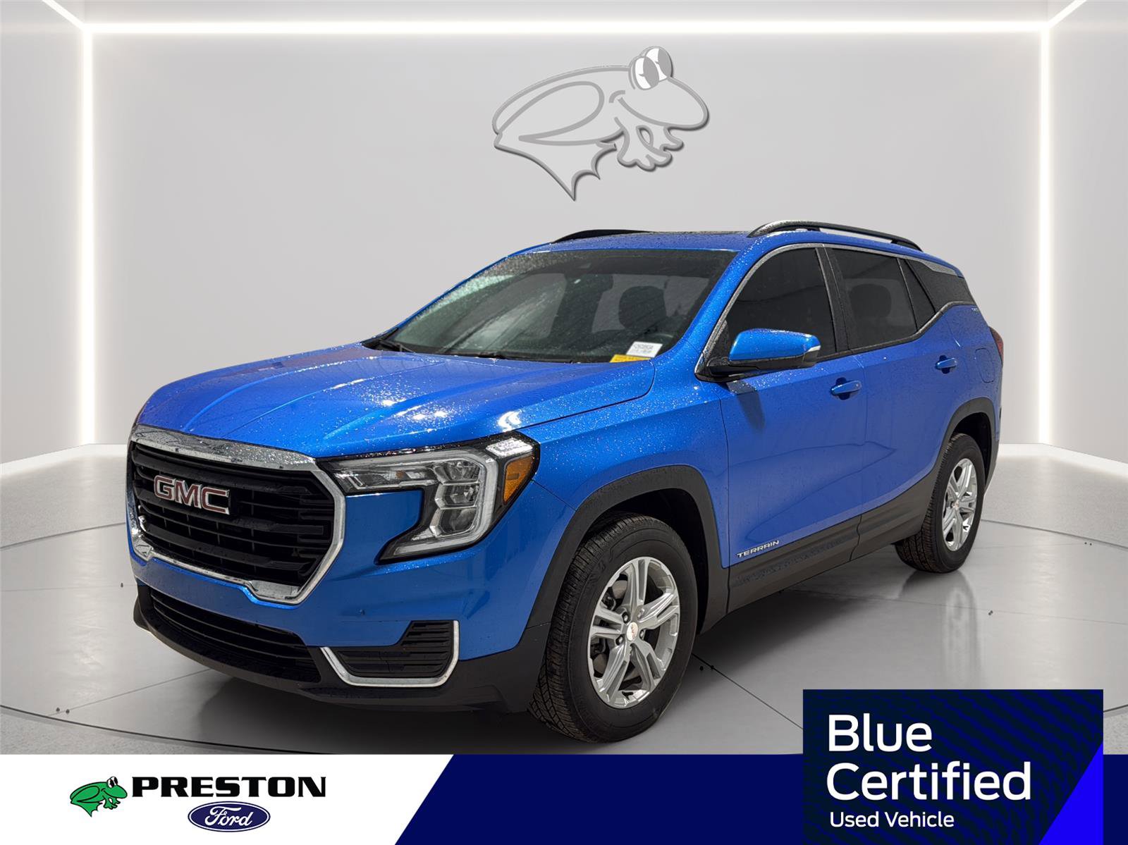 Used 2024 GMC Terrain SLE w/ Driver Convenience Package