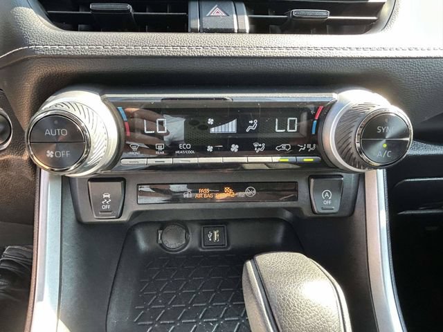Used 2024 Toyota RAV4 XLE FWD image 10