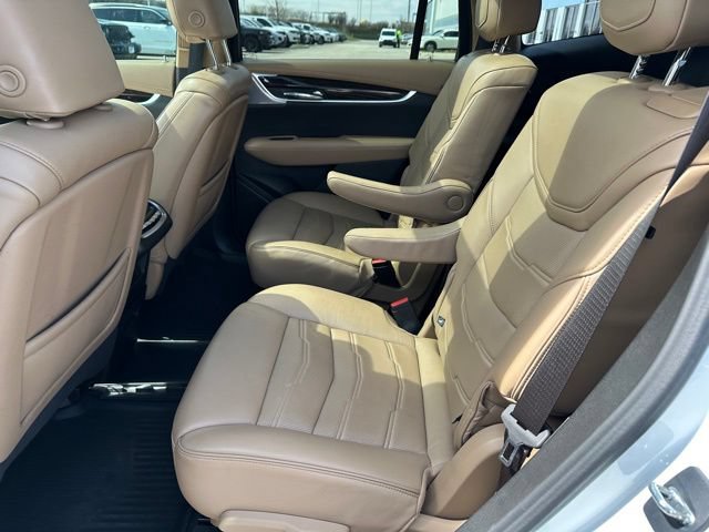 Used 2024 Cadillac XT6 Sport w/ LPO, Onyx Lite Package AWD/4WD image 17